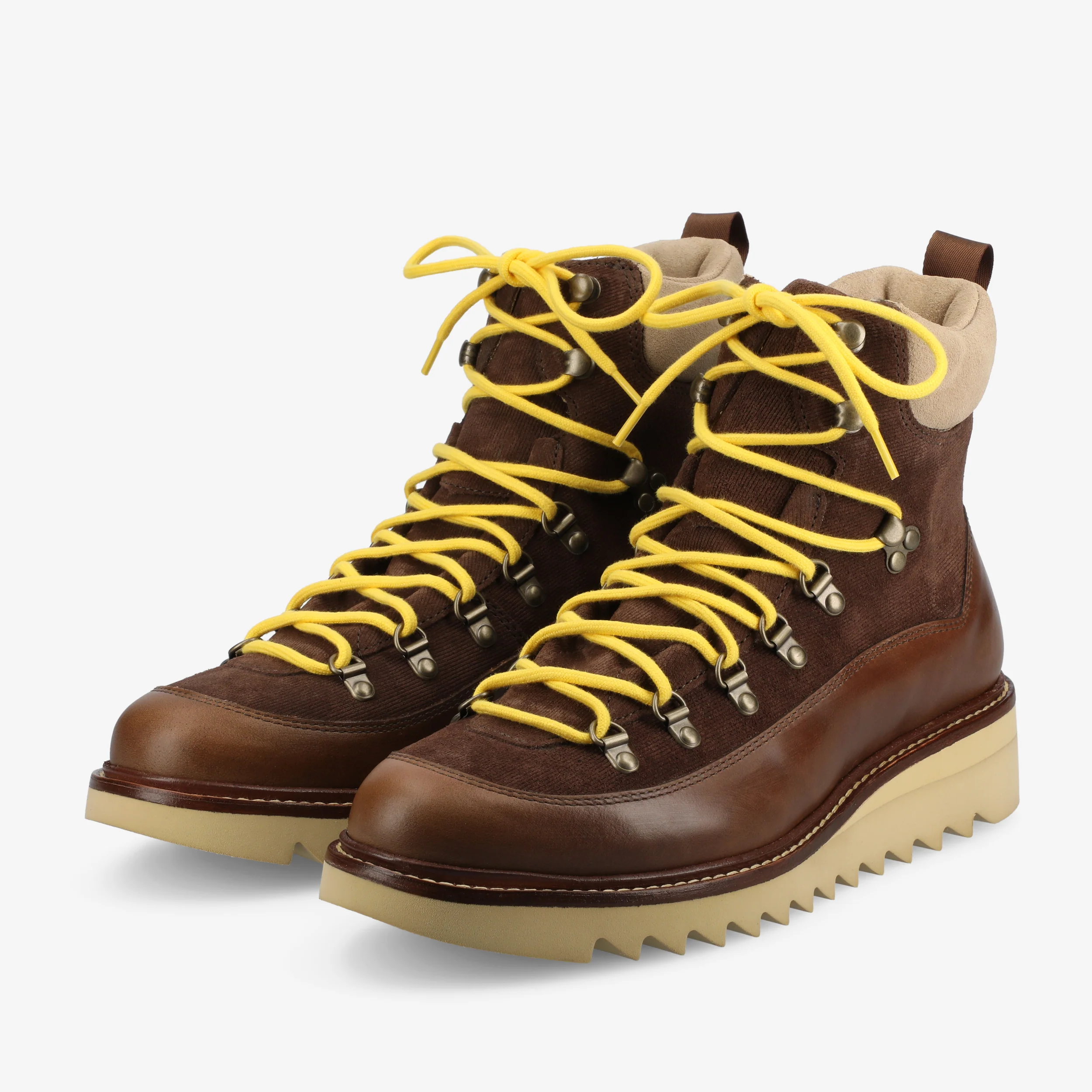The Alpine Boot in Peanut (Last Chance, Final Sale) - Image 2