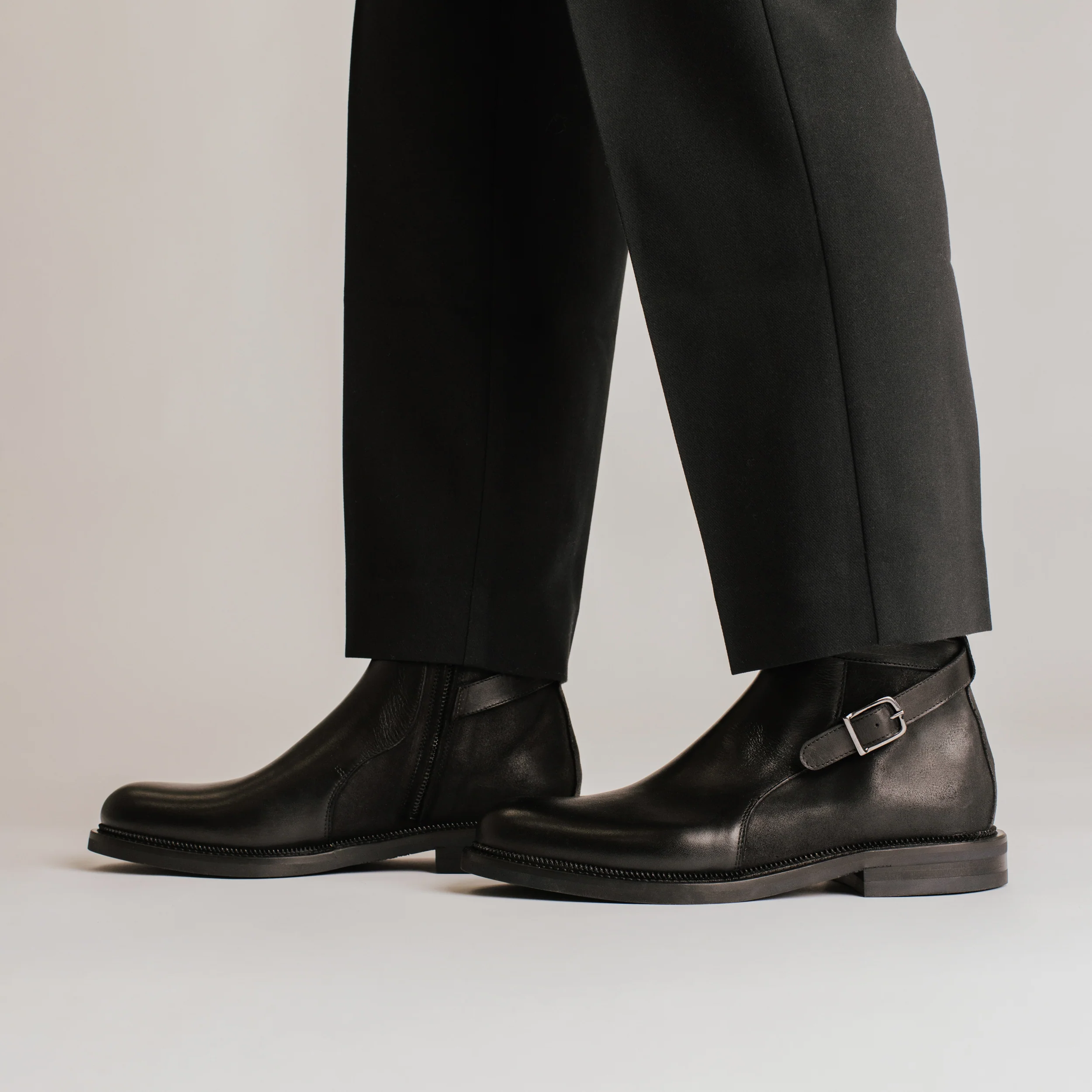 The Dylan Jodhpur Boot in Black - Image 5