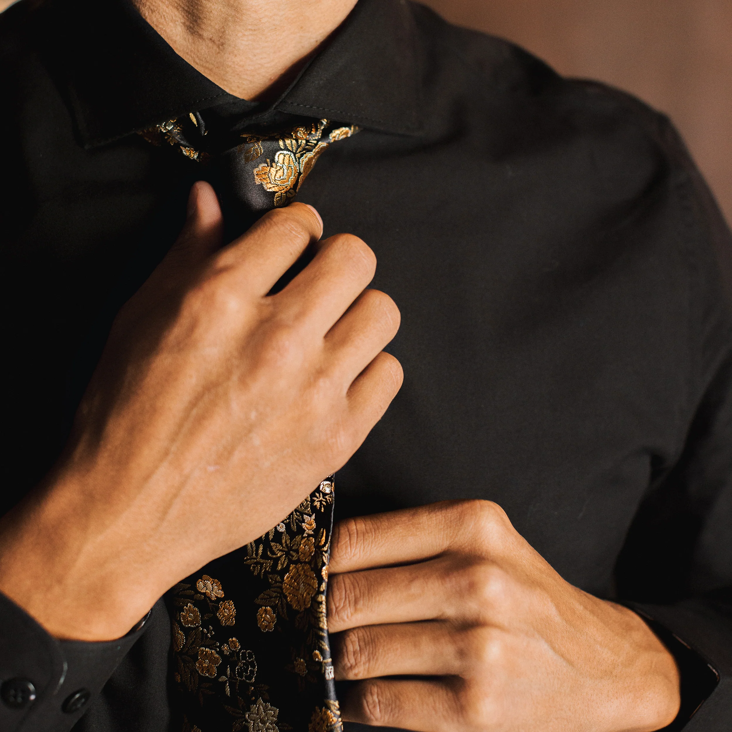 The Eden Jacquard Neck Tie - Image 6