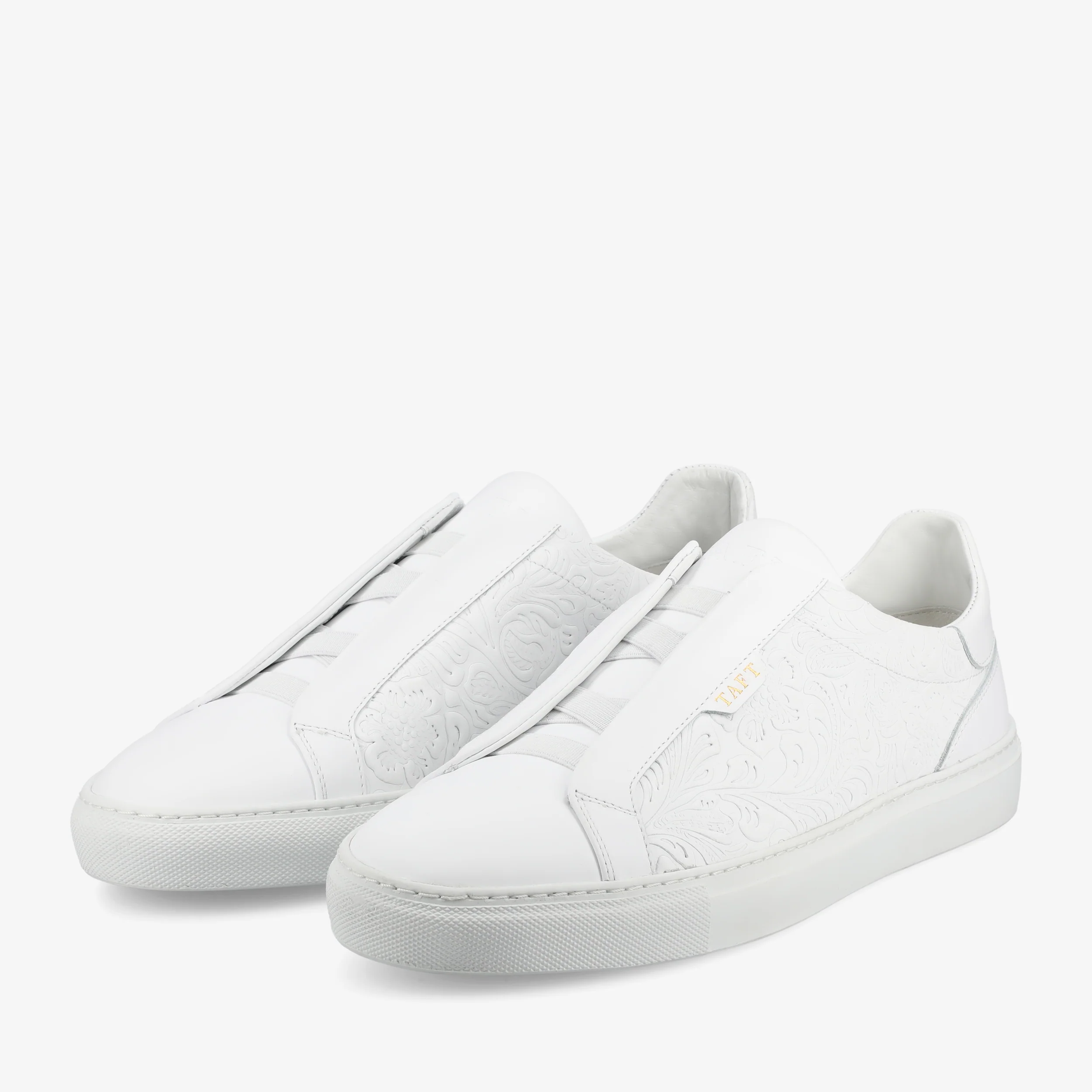 The James Sneaker in White - Image 5