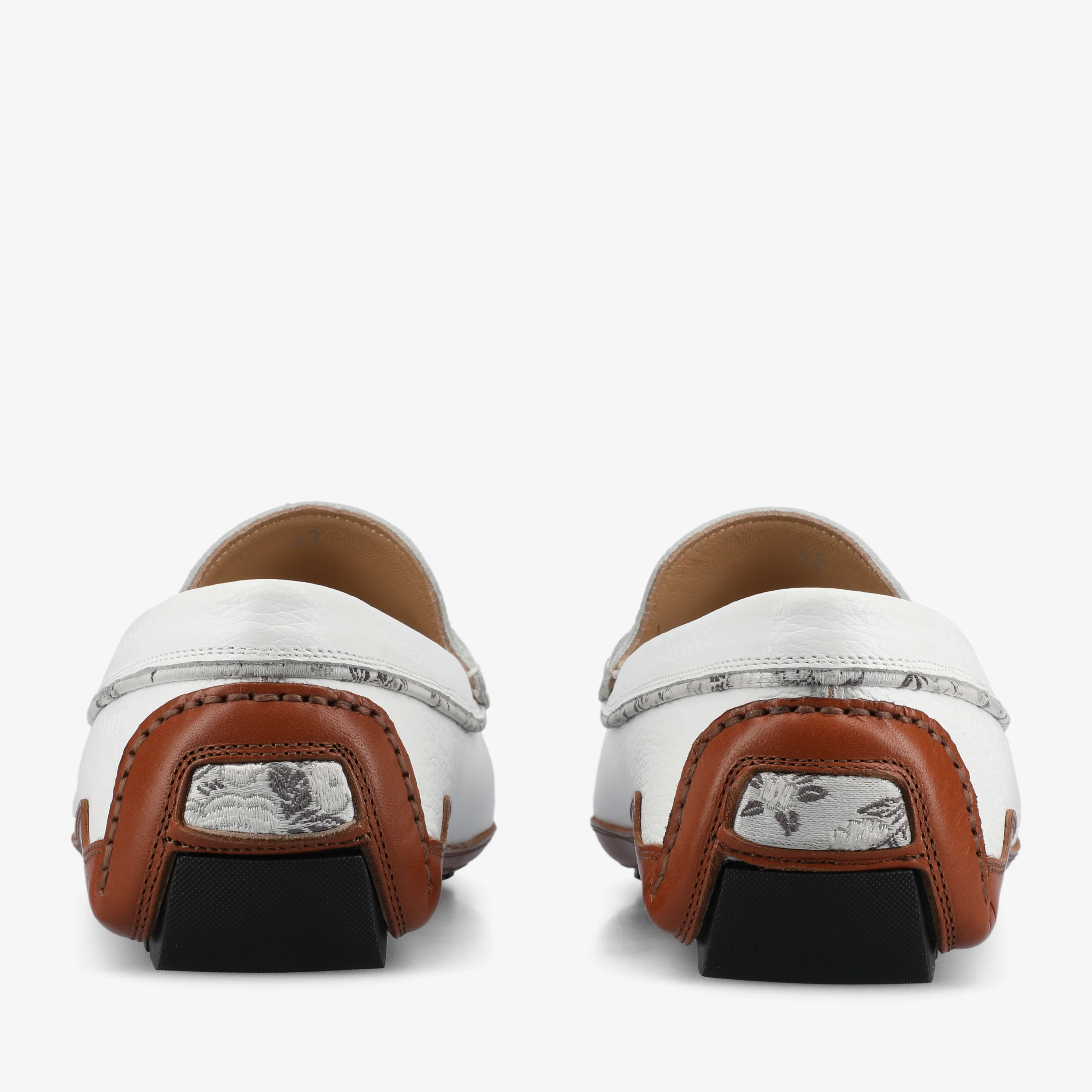 The Luke in White - Image 6