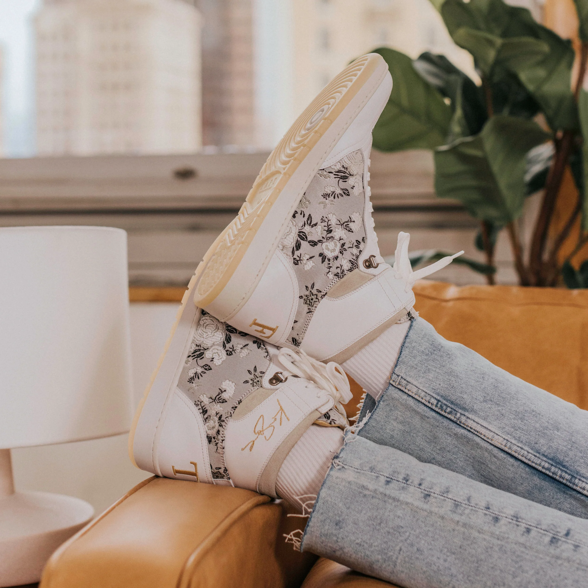 The Rapido High-top Sneaker in Eden Blanc (Last Chance, Final Sale) - Image 3