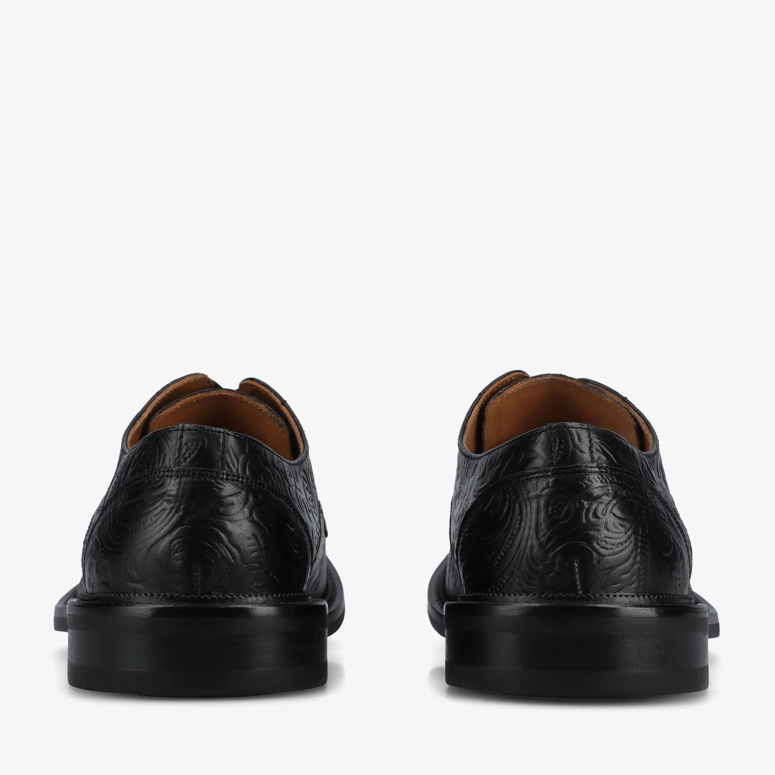 The Rome Shoe in Noir Viejo - Image 7