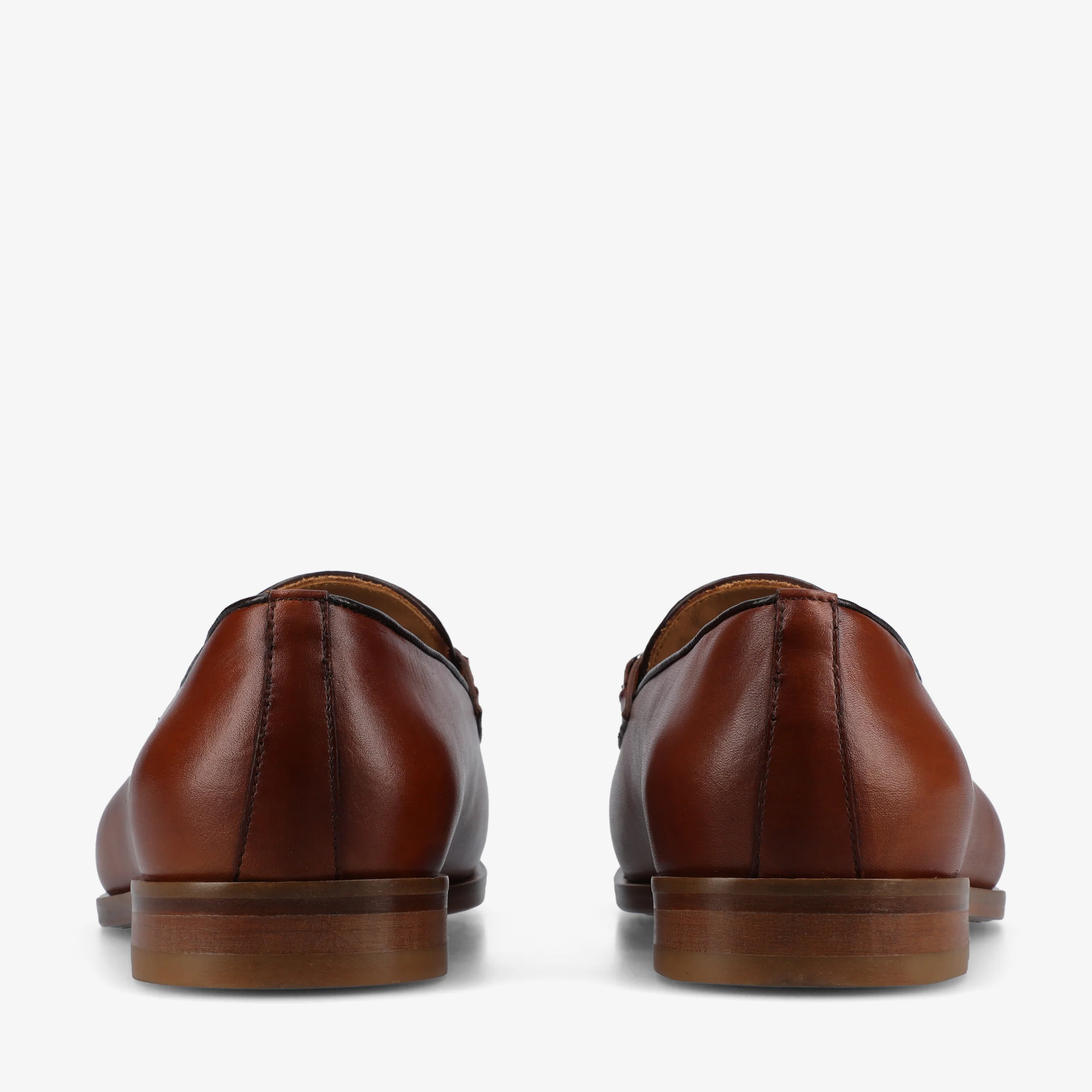 The Russell in Brown - Image 4