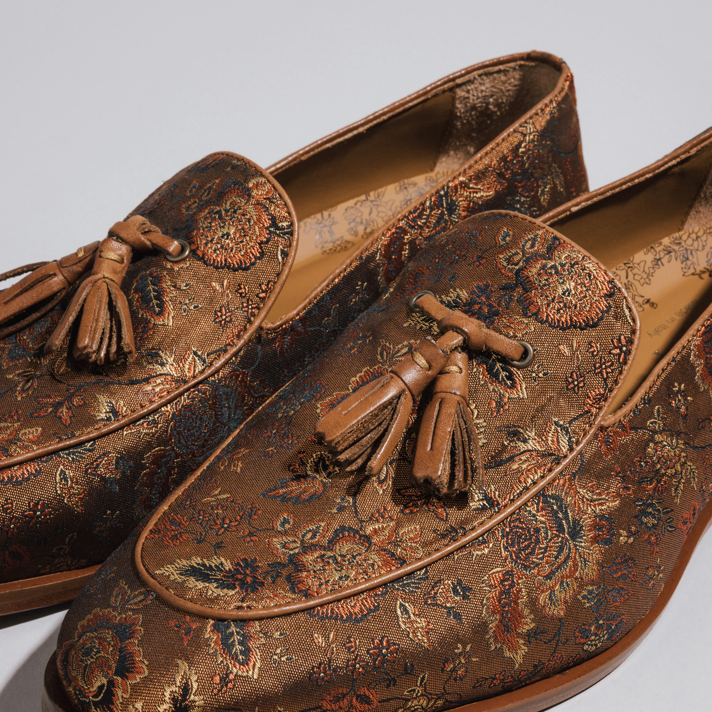 The Tommy in Duskwood Floral - Image 4