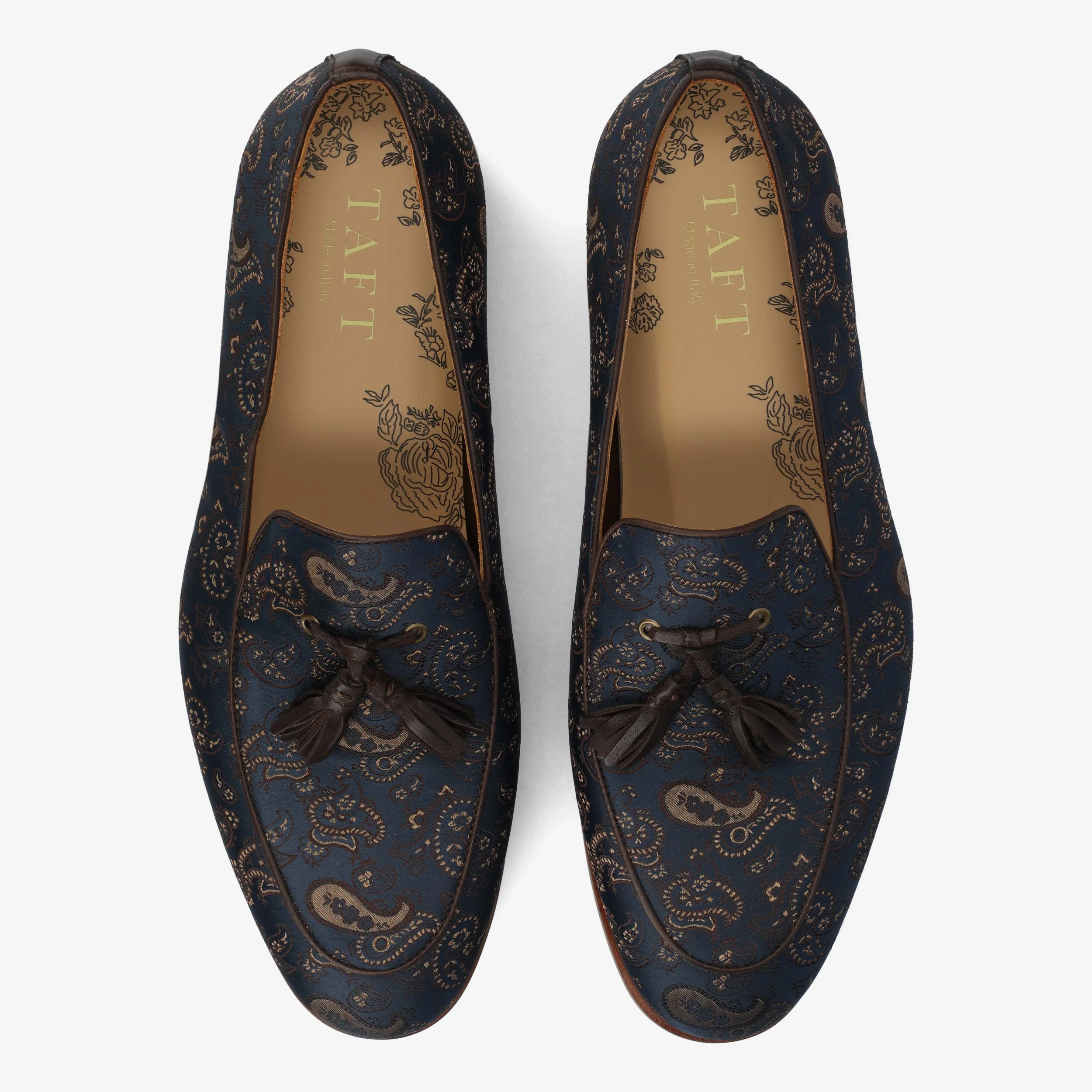 The Tommy in Brown Paisley - Image 4